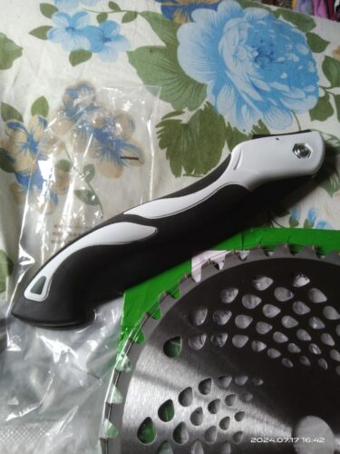 AIRAJ 1pc Industrial Grade Steel Folding Saw, Manual Cutting Tool with Anti-Slip Durable Handle, Three Specifications Available for Outdoor Use, Without Battery photo review