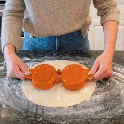 🎄Fall Hand Pie Molds Set of 3